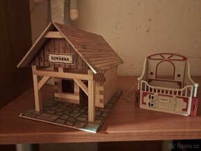 Prodám Schleich koně stáje a příslušenství