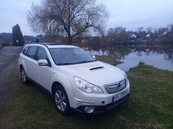Subaru Outback 2.0d 110kw rok 5/2012