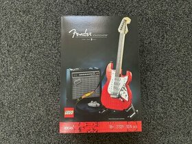 LEGO® Ideas 21329 Fender Stratocaster - 1