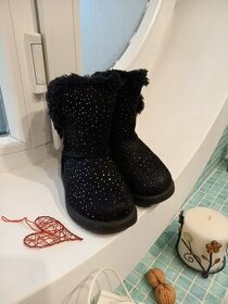 Parádní černé zimní boty značky Jumping Beans, vel. 22 - 1