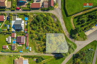 Prodej pozemku k bydlení, 589 m², Chbany
