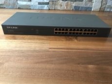 24-port switch TP-Link TL-SG1024