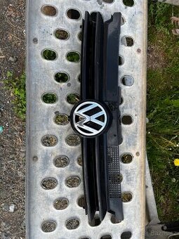 Maska VW Golf 4 Černá
