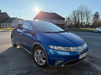 Honda Civic 5DR 1.4 benzín
