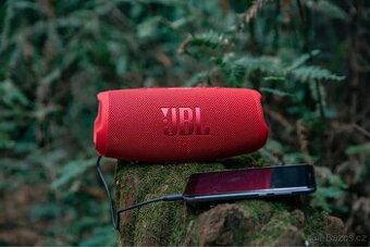 JBL Charge 5