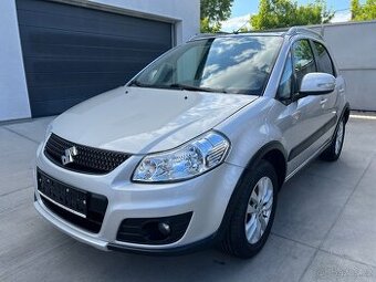 SUZUKI SX4 1.6i 88KW 4x4 75000KM TAŽNÉ VYHŘ.SEDA.LETNÍ+ZIMNÍ