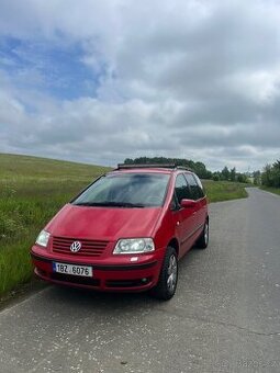 VW Sharan