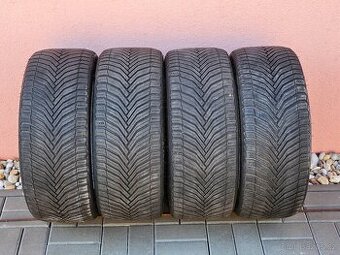 Michellin CrossClimate 2 235/35 R19 zimní / celoroční