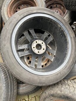 Premium contact 6 245/46 R 19 Y XL