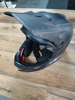 Integrální helma na horské kolo Troy Lee Designs