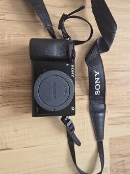 Sony A6000 – bezzrcadlovka ve skvělém stavu, pouze tělo
