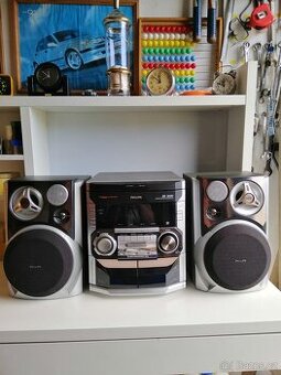Hif věž PHILIPS FW-C390