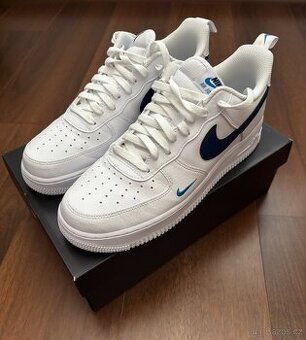 Nike Air Force 1 07 - 1