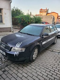 Audi A4 B6.
