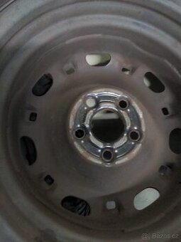 4ks pneumatiky R14