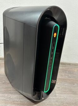 Alienware - Ryzen 7 5800 / RTX 3070 / 32 GB