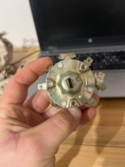 Spínačka na simson s51