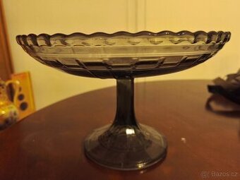 Skleněná mísa na ovoce