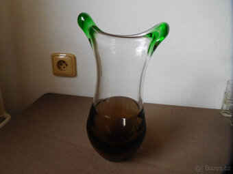 VÁZA - LADISLAV PALEČEK - ŠKRDLOVICE -HUTNÍ SKLO 2