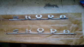 Starý nápisy znaky  Škoda