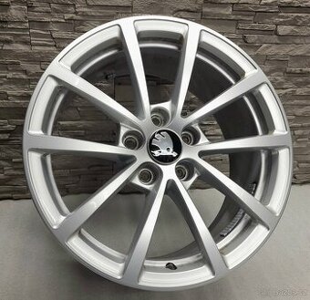 17" Originál Audi A6 5x112 VW Škoda Sea