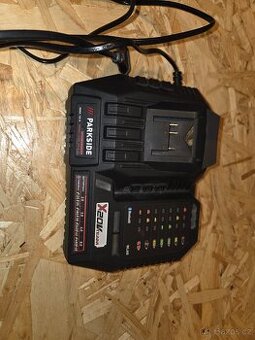 PARKSIDE PERFORMANCE® Smart nabíječka 20 V / 12 A PLGS 2012