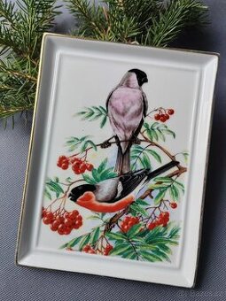Vynikající porcelánová plaketa s motivem ptáků na jeřabině