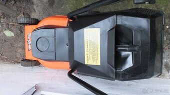 sekačka na trávu elektrická