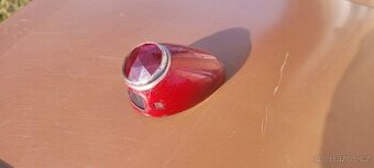 Kryt zadního světla Jawa perák, pařez