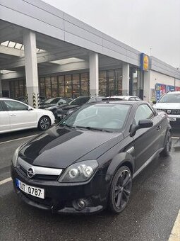 Opel Tigra TwinTop 1.8 16V, 92 kW, r. 2005, 120 000 km