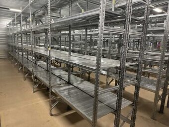 KVALITNÍ POLICOVÉ REGÁLY