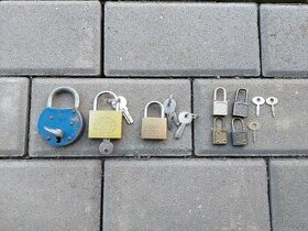 Zámky a klíče
