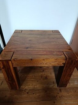 Konferenční stolek