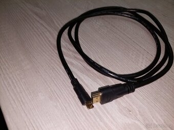 HDMI kabely