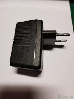 Nabíječka na 9 v baterie