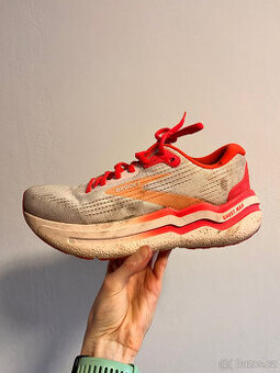 Brooks Ghost max verze 2 damske, vel 38,5