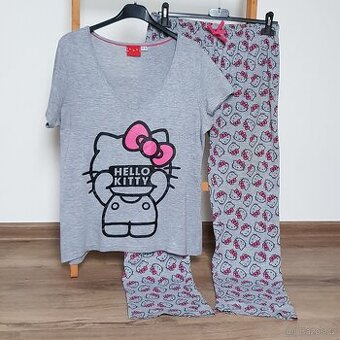 Pyžamo Hello Kitty. Vel.M, 40/42.