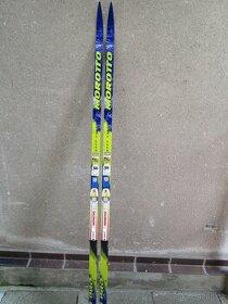Prodej běžeckých lyží a bot - 1