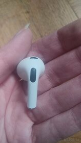 Apple mix příslušenství - sluchátko, obal, kabel,