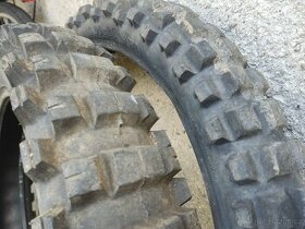 Pneumatiky na enduro, cross