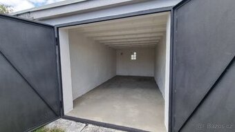 Prodám garáž 18 m² – Vyškov, Sochorova – 650 000 Kč