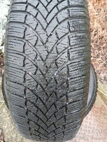 Zimní pneu 215/65/17