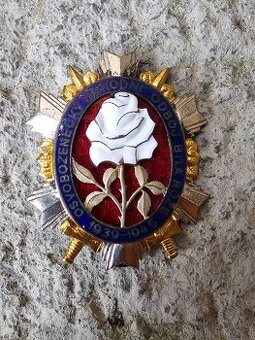 Odznak, Ruža, Odboj, Partizan,