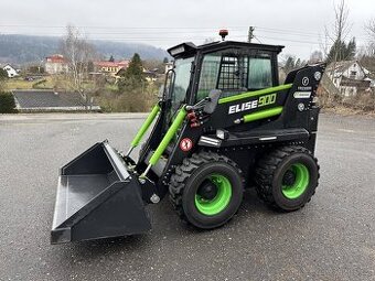 Firstgreen Industries - ELISE900 Elektrický smykový nakladač