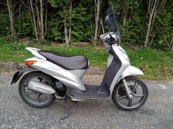 Prodám skútr Peugeot Looxor 100 2T r.v 2002