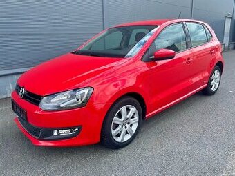 VW Polo 1.2TSI 77kW Highline VÝHŘEV Xenon SENZORY 65.000km