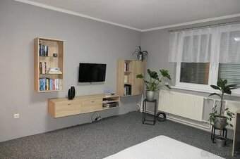 Komplet studentský pokoj
