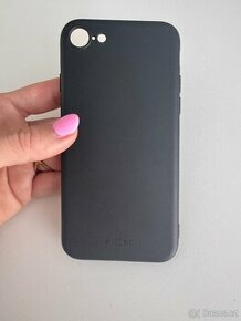 NOVÝ Kryt na mobil Apple SE černý - 1
