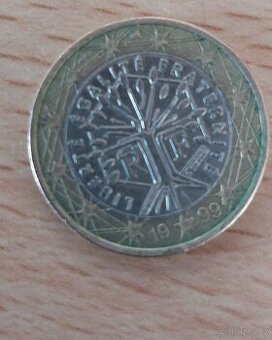 Francouzskou 1 euro mincí z roku1999