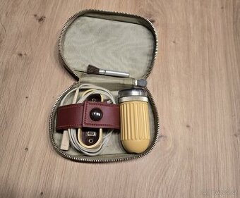 Retro cestovní holící strojek IGLA - 1